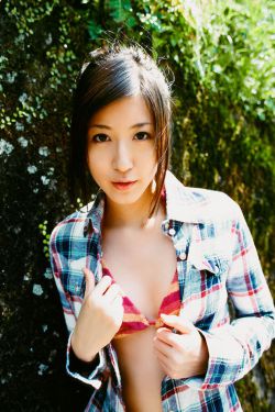 深田梨菜