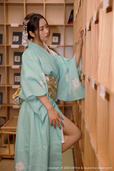 山本玲奈